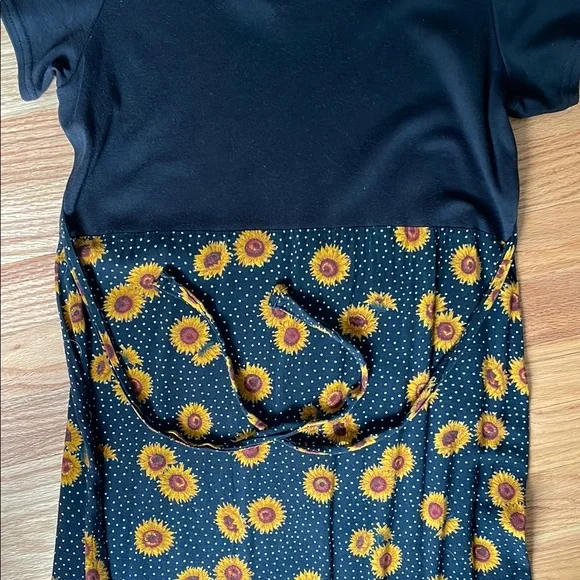 90s Sunflower Dress - Picture 6 of 6